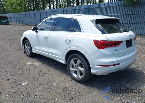 2020 Audi Q3 Premium 45 Tfsi Quattro Tiptronic from USA, damaged, VIN WA1AECF32L1115054